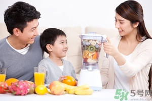 蘋果和火龍果哪個(gè)減肥？蘋果和火龍果可以一起榨汁嗎？