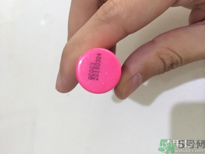 夢(mèng)妝唇膏筆怎么用?夢(mèng)妝唇膏筆使用方法。
