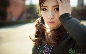 紋眉后多久恢復(fù)自然？紋眉多久能變得自得自然？