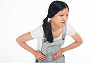 潰瘍性結(jié)腸炎肚子疼怎么辦？潰瘍性結(jié)腸炎是怎么引起的？