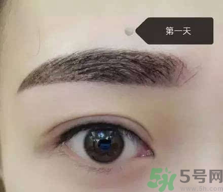紋眉后多久恢復(fù)自然？紋眉多久能變得自得自然？