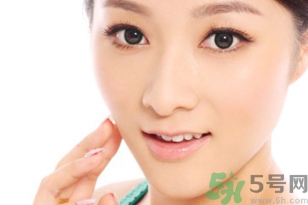 玻尿酸隆鼻的危害有哪些？玻尿酸隆鼻的副作用是什么？