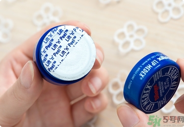 Blistex碧唇小藍罐好用嗎？怎么用？
