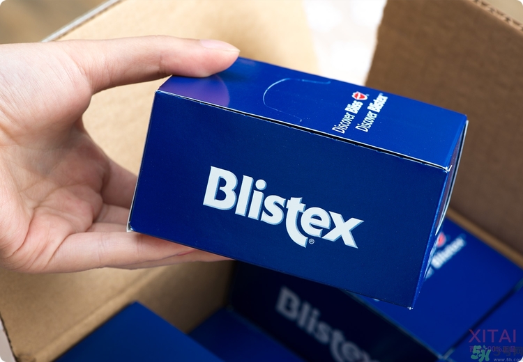 Blistex碧唇小藍罐好用嗎？怎么用？