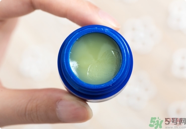Blistex碧唇小藍罐好用嗎？怎么用？