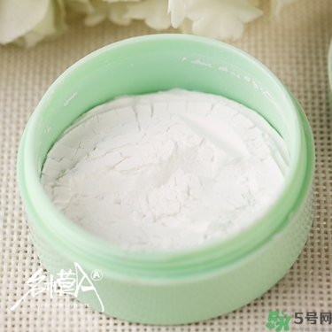 the saem得鮮散粉怎么用？得鮮薄荷散粉使用方法