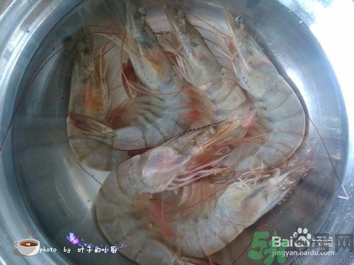 活蝦怎么處理干凈蝦線？活蝦怎么去蝦線？