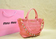 miumiu是哪個(gè)國(guó)家的牌子？miumiu是prada旗下的嗎？