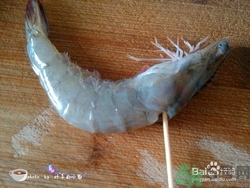 活蝦怎么處理干凈蝦線？活蝦怎么去蝦線？