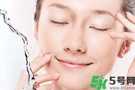 補水面膜怎么選擇？補水的面膜可以天天敷嗎？