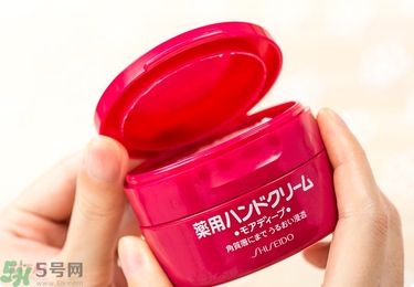 資生堂護(hù)手霜怎么樣？資生堂護(hù)手霜100g紅罐好用嗎？