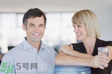 喝水能預(yù)防心血管疾病嗎？什么時(shí)候喝水對身體最好？