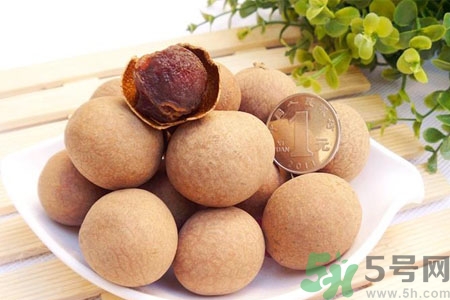 干桂圓一天可以吃幾個(gè)？干桂圓怎么吃最有營(yíng)養(yǎng)？