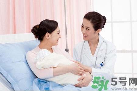 秋天怎么坐月子？秋天坐月子需要注意什么？