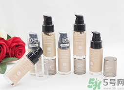 revlon露華濃粉底液怎么樣？露華濃粉底液色號選擇與試色