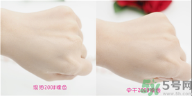 revlon露華濃粉底液怎么樣？露華濃粉底液色號選擇與試色