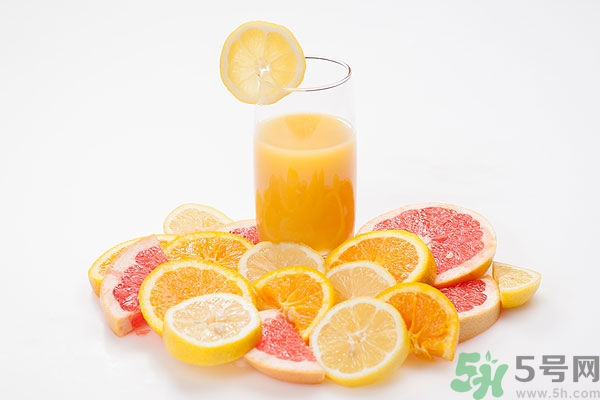 柚子可以泡水喝嗎？柚子泡水喝有什么好處？