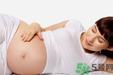 孕婦秋季洗頭多久一次？孕期洗頭一周幾次最好？