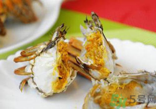 大閘蟹蒸多長時間？沒熟的大閘蟹可以吃嗎？