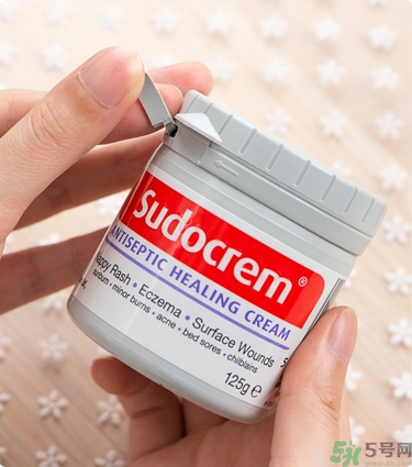 Sudocrem屁屁霜怎么用？sudocrem屁屁霜初生寶寶能用嗎？