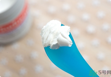 Sudocrem屁屁霜怎么用？sudocrem屁屁霜初生寶寶能用嗎？