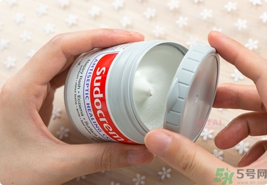 Sudocrem屁屁霜怎么用？sudocrem屁屁霜初生寶寶能用嗎？