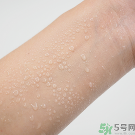 露娜luna氣墊粉底好不好用？luna氣墊bb好用嗎？