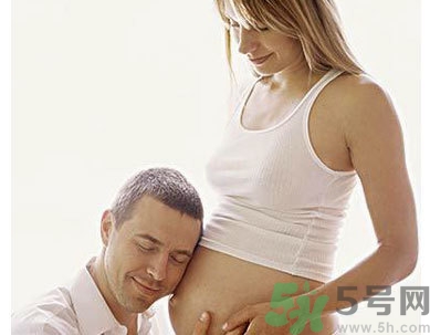 孕婦缺鈣的癥狀有哪些？孕婦缺鈣怎么補？