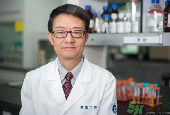 蘇打水可以喝嗎？小蘇打能吃嗎？