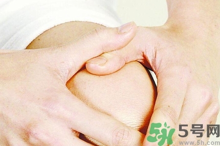 膝蓋腫痛怎么回事？膝蓋腫痛怎么辦？