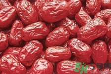 冬棗和紅棗的營(yíng)養(yǎng)價(jià)值哪個(gè)高？冬棗和紅棗哪個(gè)熱量高？
