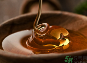 秋梨膏什么牌子好？秋梨膏什么牌子最好？