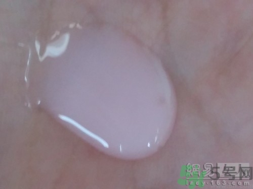 淳萃水舞櫻花洗發(fā)水好用嗎？淳萃水舞櫻花洗發(fā)水多少錢？