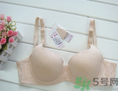哺乳文胸帶鋼圈的好還是不帶好？哺乳內(nèi)衣怎么洗