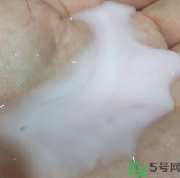 淳萃洗發(fā)水好用嗎？淳萃洗發(fā)水怎么樣？