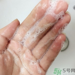 一葉子酪梨水乳多少錢(qián)?一葉子酪梨水乳專(zhuān)柜價(jià)格