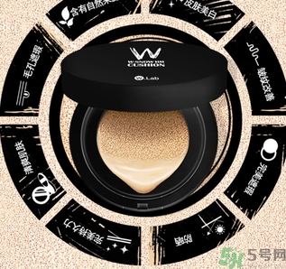 w.lab雪花氣墊黑色款怎么樣？w.lab雪花氣墊黑色和白色區(qū)別？