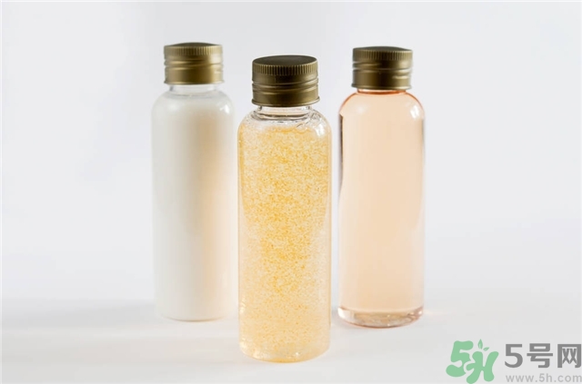 甘油直接擦臉好嗎？甘油可以直接涂臉上嗎？