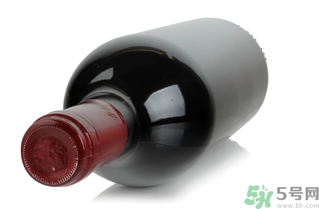 葡萄酒不能和什么一起吃？葡萄酒和什么食物相克？