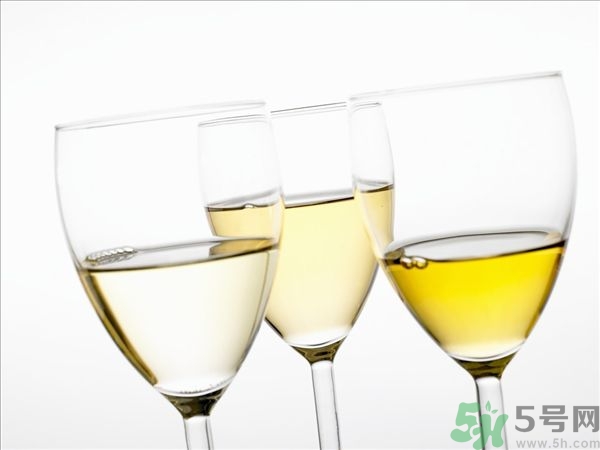 葡萄酒不能和什么一起吃？葡萄酒和什么食物相克？