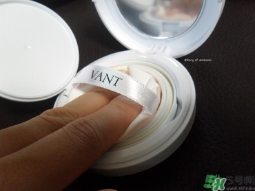 vant氣墊cc黑色和白色哪款好？vant36.5氣墊cc黑色和白色區(qū)別
