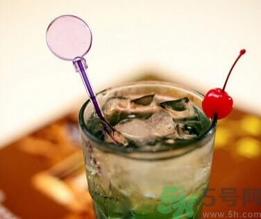 孕婦能喝碳酸飲料嗎？孕婦喝碳酸飲料對(duì)胎兒有影響嗎？