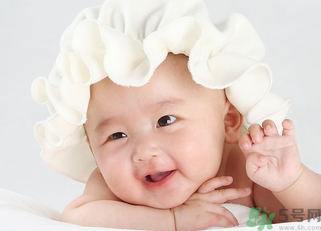 10月份可以斷奶嗎？幾月份斷奶最好？