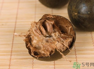 羅漢果泡水要去殼嗎？羅漢果泡水泡多久？