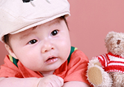寶寶睡覺(jué)翻來(lái)覆去是怎么回事？寶寶睡覺(jué)喜歡亂動(dòng)怎么辦？