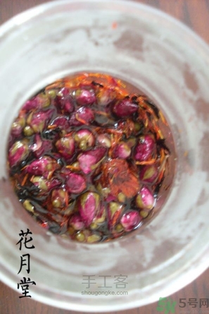 胭脂怎么用？胭脂的功效作用