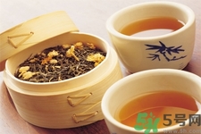 茶垢對身體有害嗎？茶垢到底是養(yǎng)生還是危害健康？