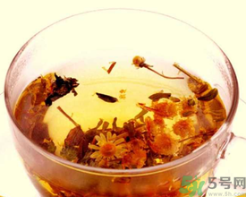 桂花茶和玫瑰花能一塊泡水喝嗎？桂花和玫瑰花一起喝有什么功效？