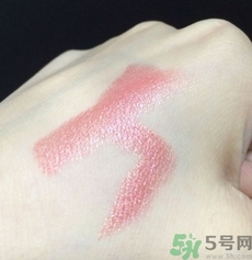 mac魅可人魚姬口紅多少錢？mac人魚姬口紅試色