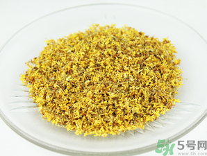 桂花可以直接泡水喝嗎？新鮮桂花可以直接泡水喝嗎？